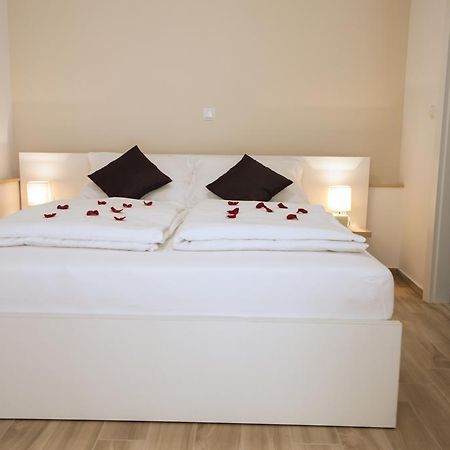 Guest House Bulevar Zadar Exteriör bild